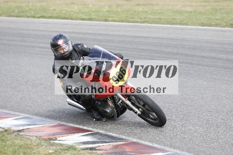 /Archiv-2025/04 13.04.2025 Get Faster Caremotion ADR/Gruppe gruen/966